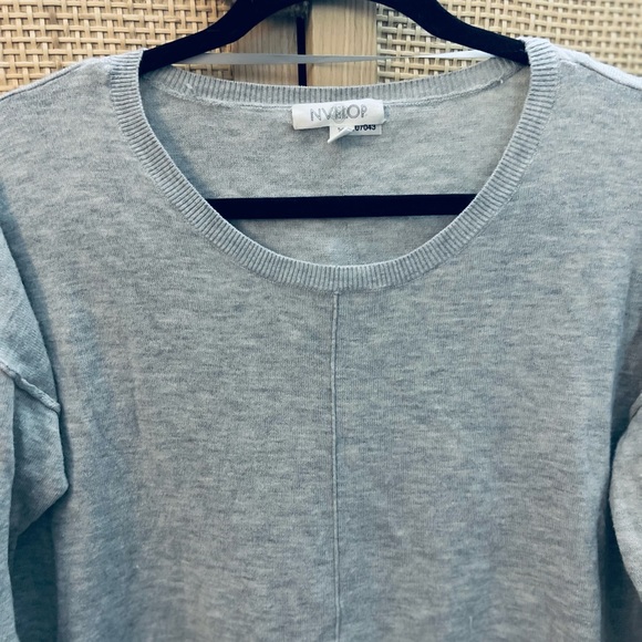 Soft cotton grey sweater with silk - Picture 2 of 2